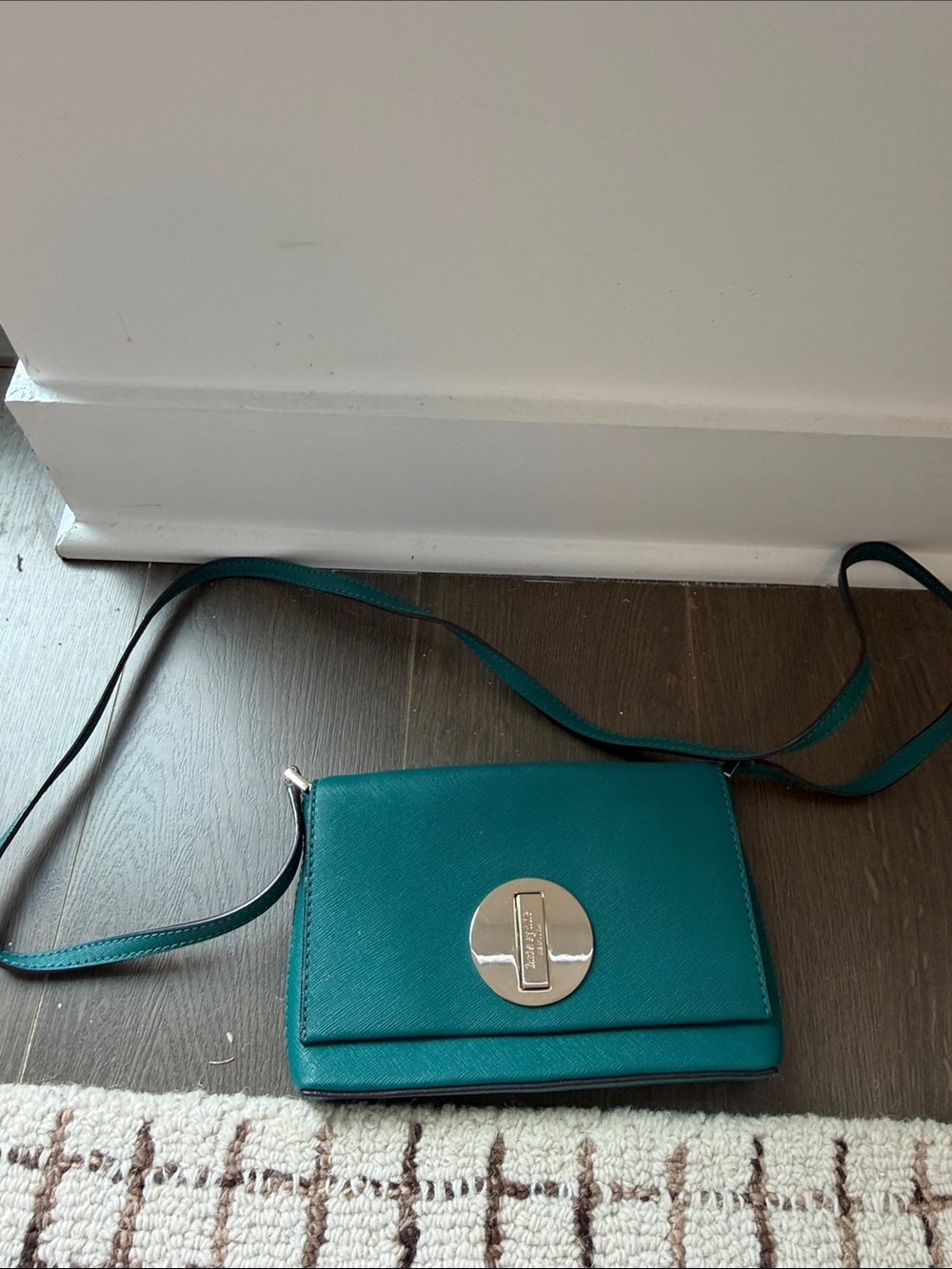Kate Spade crossbody - Picture 2 of 4